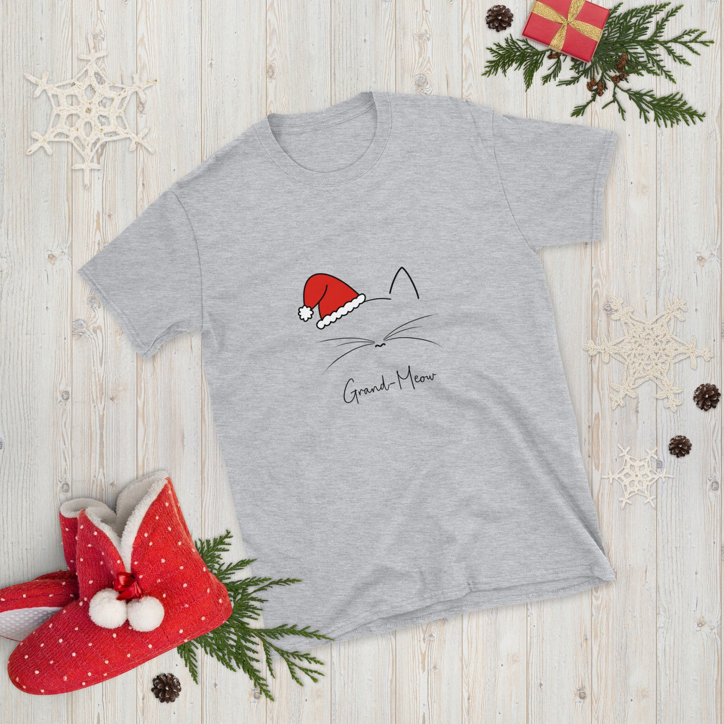 Grand-Meow! Christmas Short-Sleeve Unisex T-Shirt